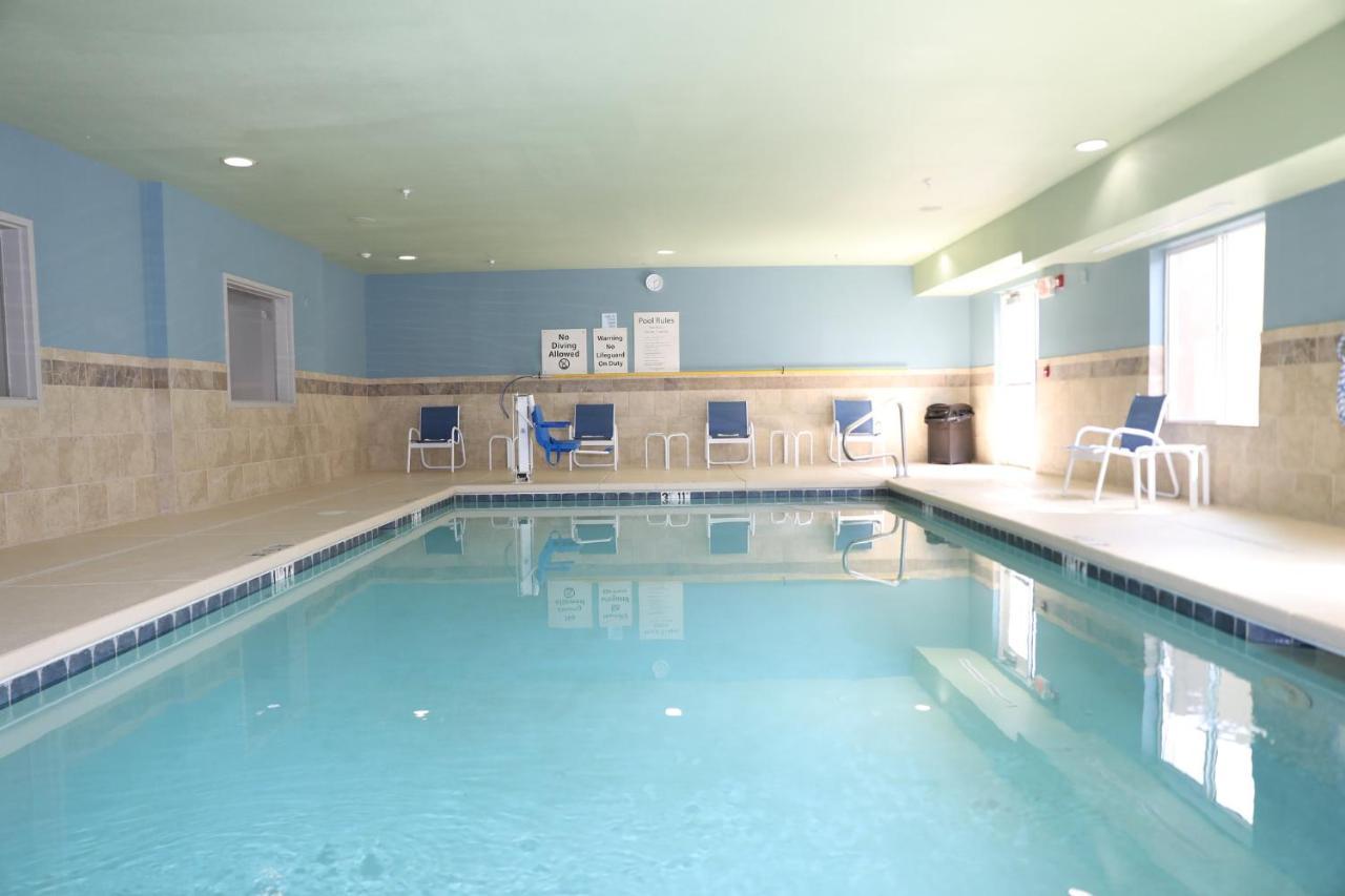 Holiday Inn Express Hotel & Suites Albuquerque Airport By Ihg מראה חיצוני תמונה